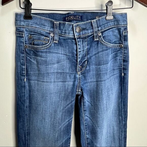 Fidelity Belladonna Mid Rise Bootcut jeans (hemmed) Size 25 - Picture 4 of 14